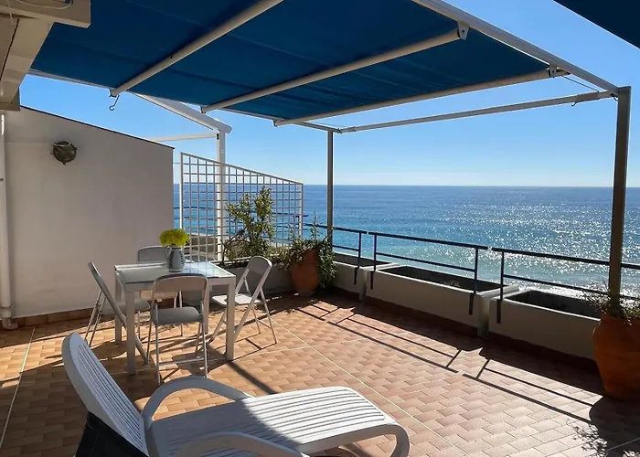 The Seaside Serenity Terrace Apartment *