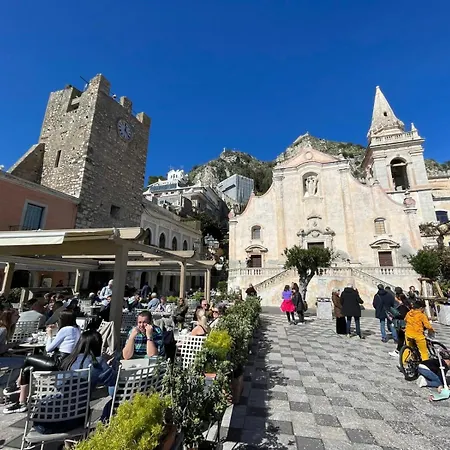 The Seaside Serenity Terrace Giardini-Naxos